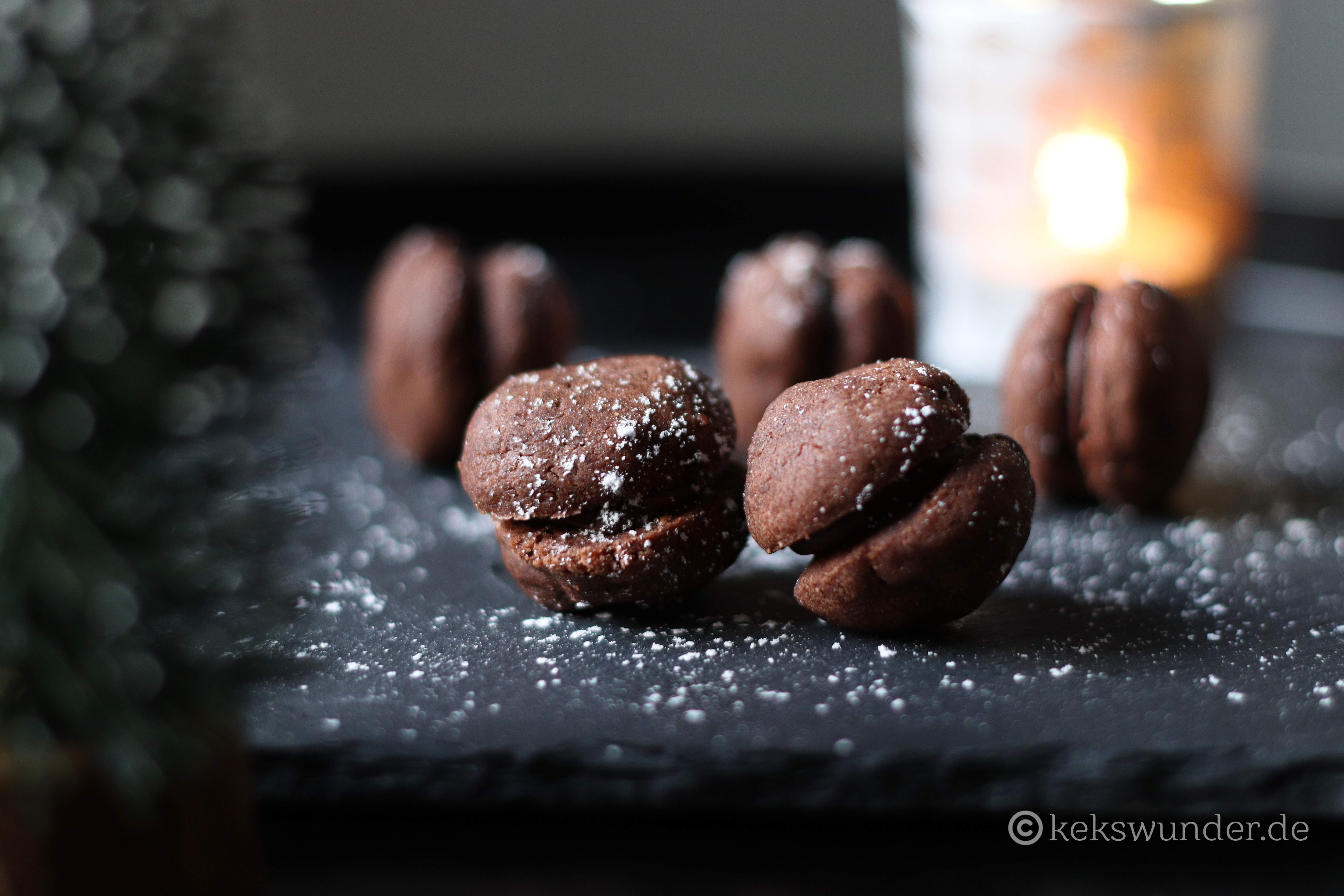 Lebkuchenkekse mit Nussnugatcreme